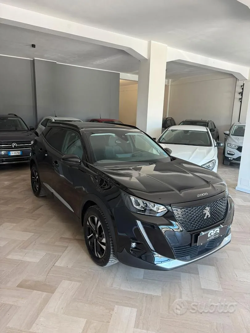Peugeot 2008 2022 photo 3