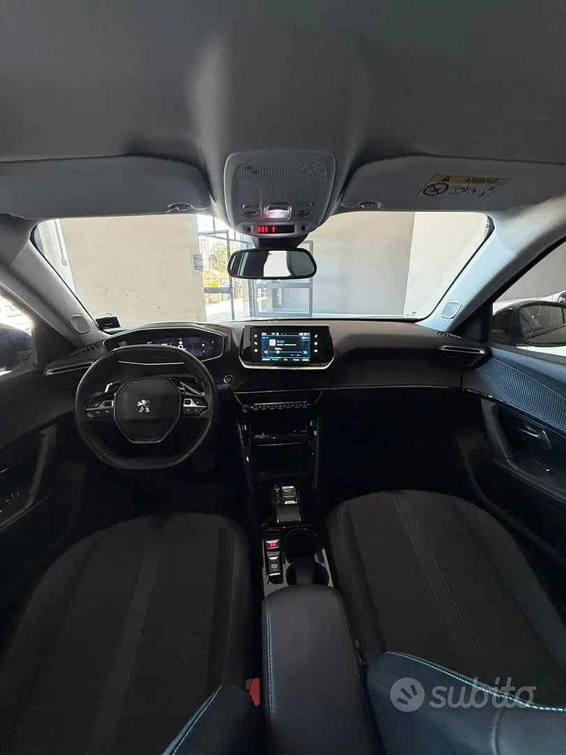 Peugeot 2008 2022 photo 4