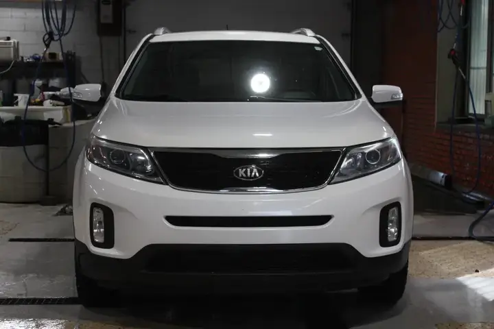 Kia Sorento 2015 photo 2