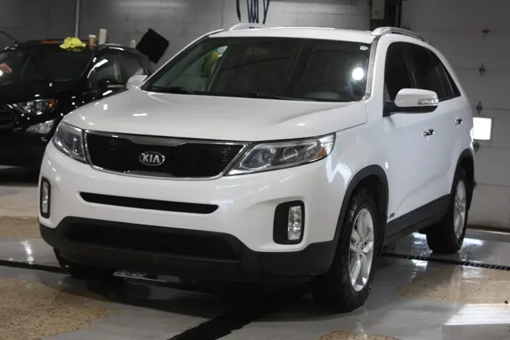 Kia Sorento 2015 photo 3