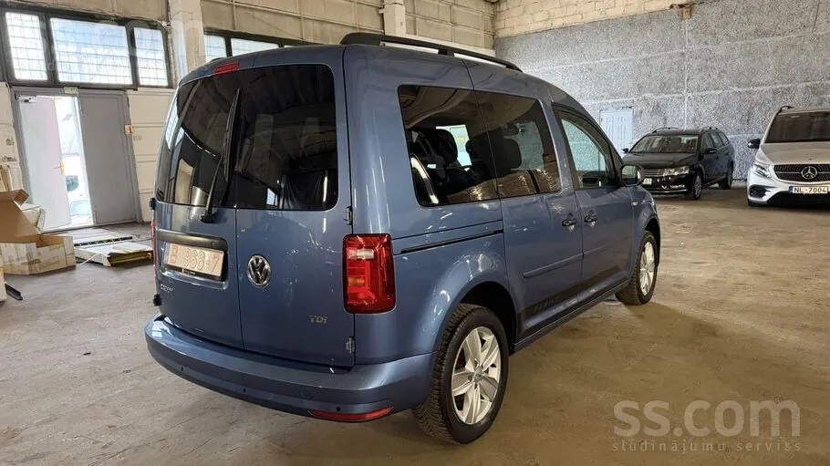 Volkswagen Caddy Life 2016 photo 3