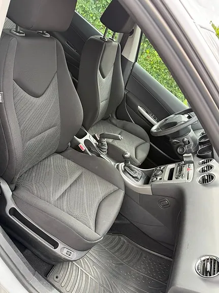 Peugeot 308 2012 photo 3