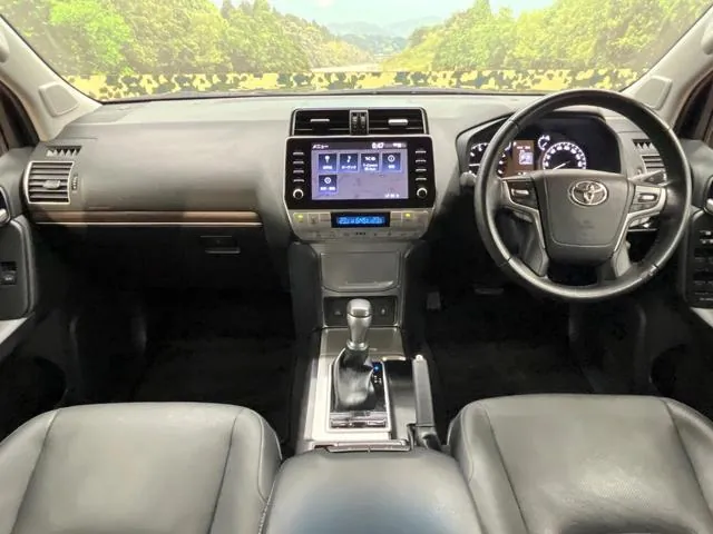 Toyota Land Cruiser Prado 2023 photo 2