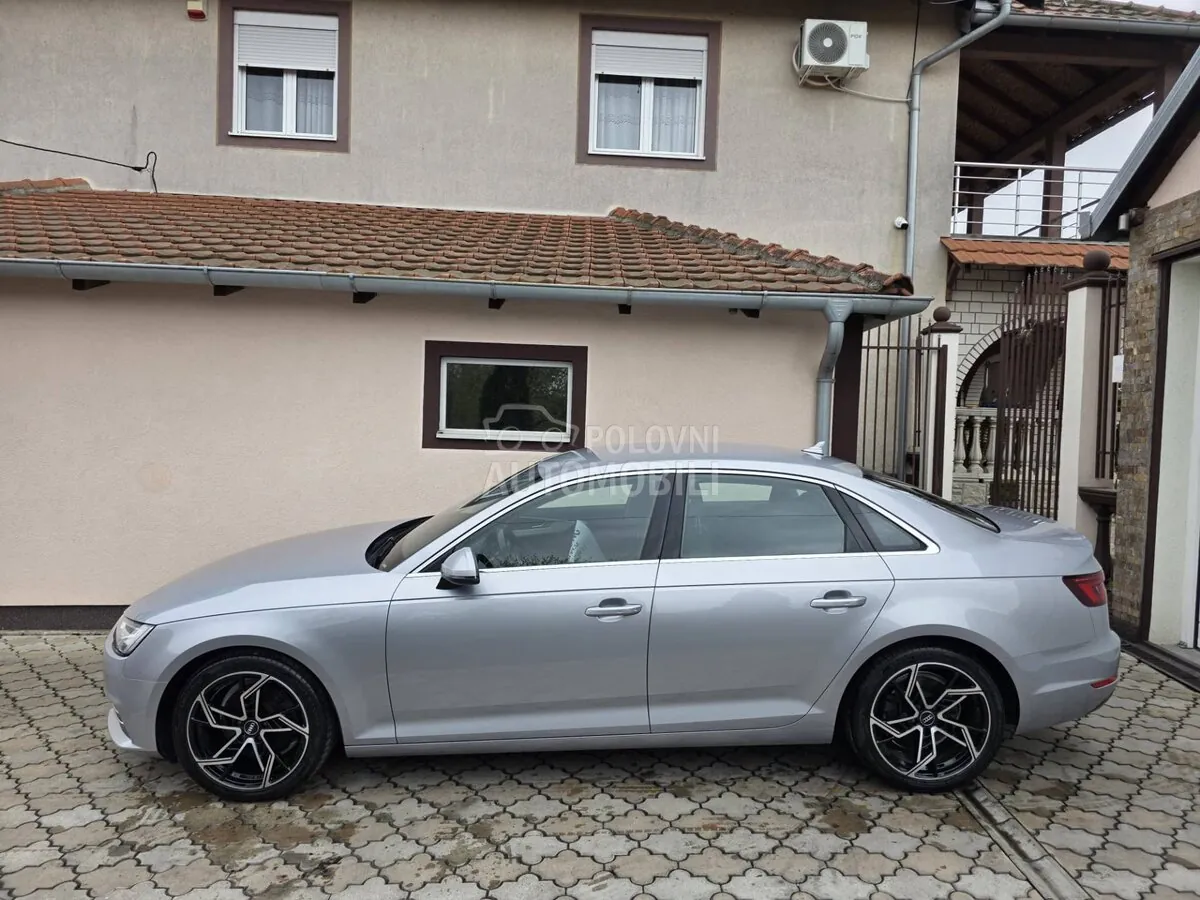 Audi A4 2018 photo 2