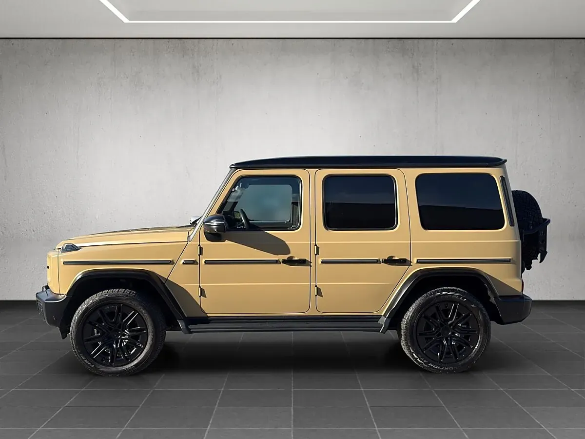 Mercedes-Benz G-Class 2025 photo 3
