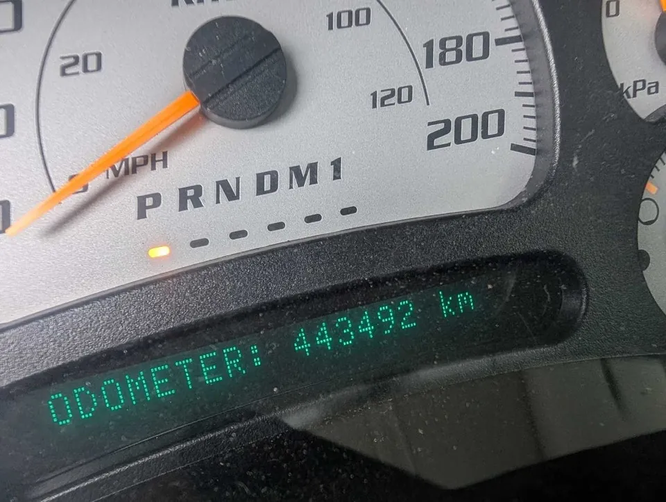 GMC Sierra 2500Hd 2006 photo 5