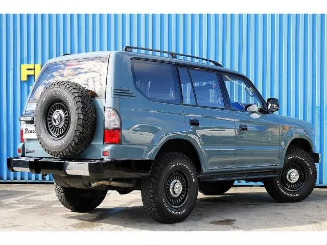 Toyota Land Cruiser Prado 2002 photo 3