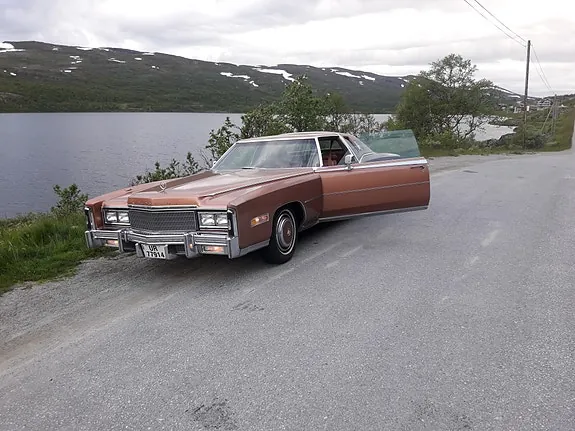 Cadillac Eldorado 1977 photo 2