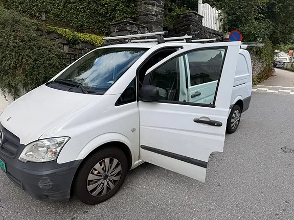 Mercedes-Benz Vito 113 2014 photo 2
