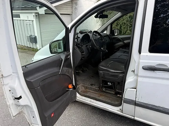 Mercedes-Benz Vito 113 2014 photo 4