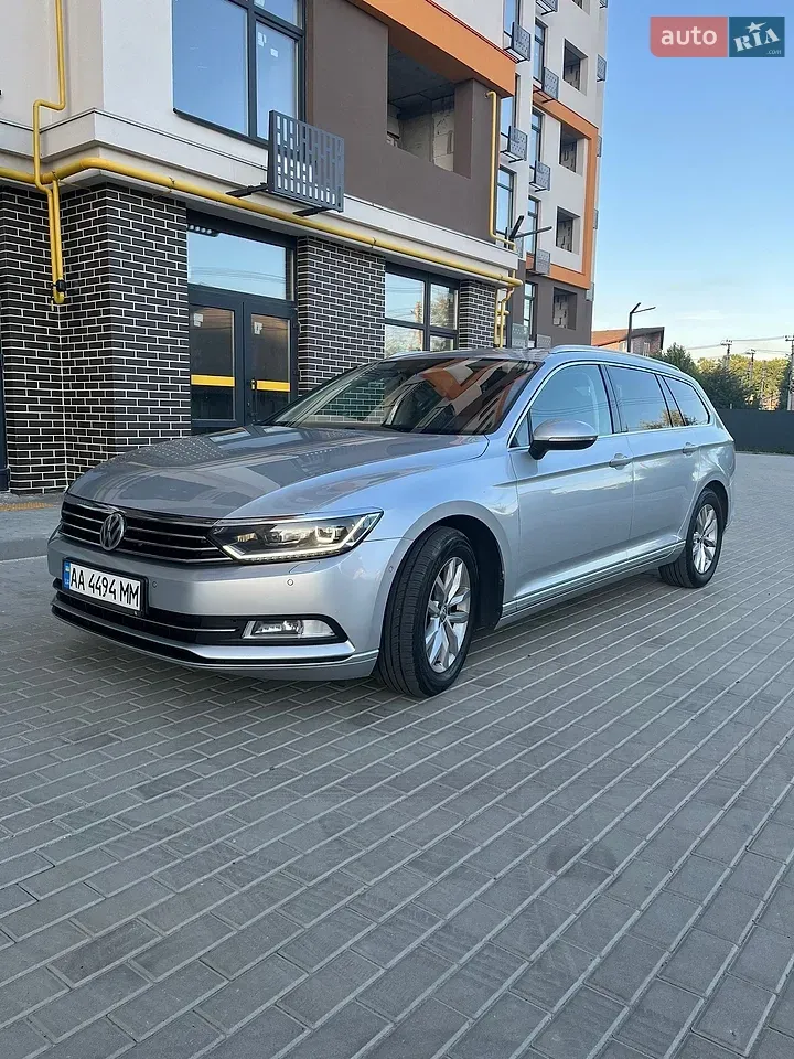 Volkswagen Passat 2016 photo 2