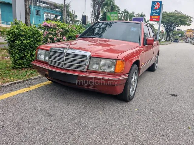 Mercedes-Benz 190