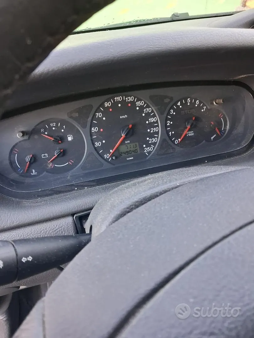 Citroen C5 2004 photo 3