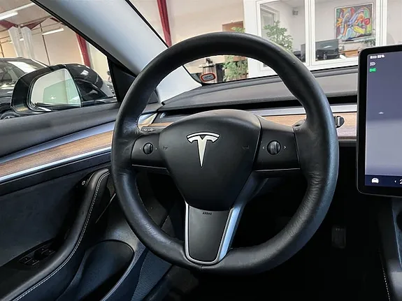 Tesla Model 3 2022 photo 5