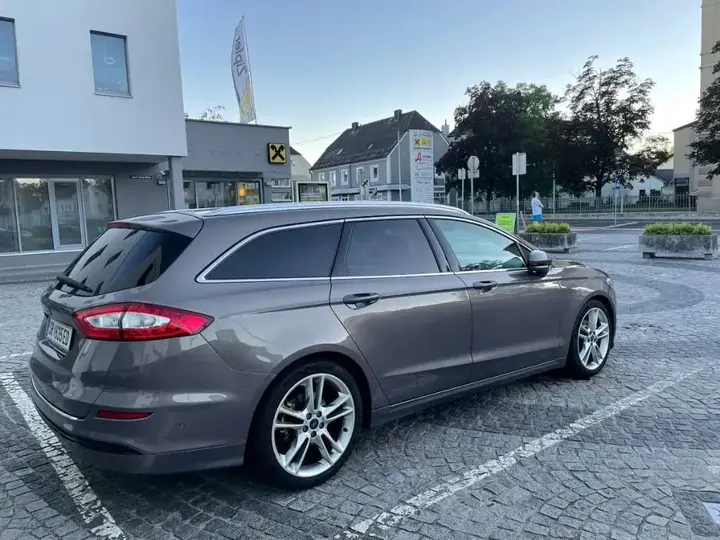 Ford Mondeo 2015 photo 2