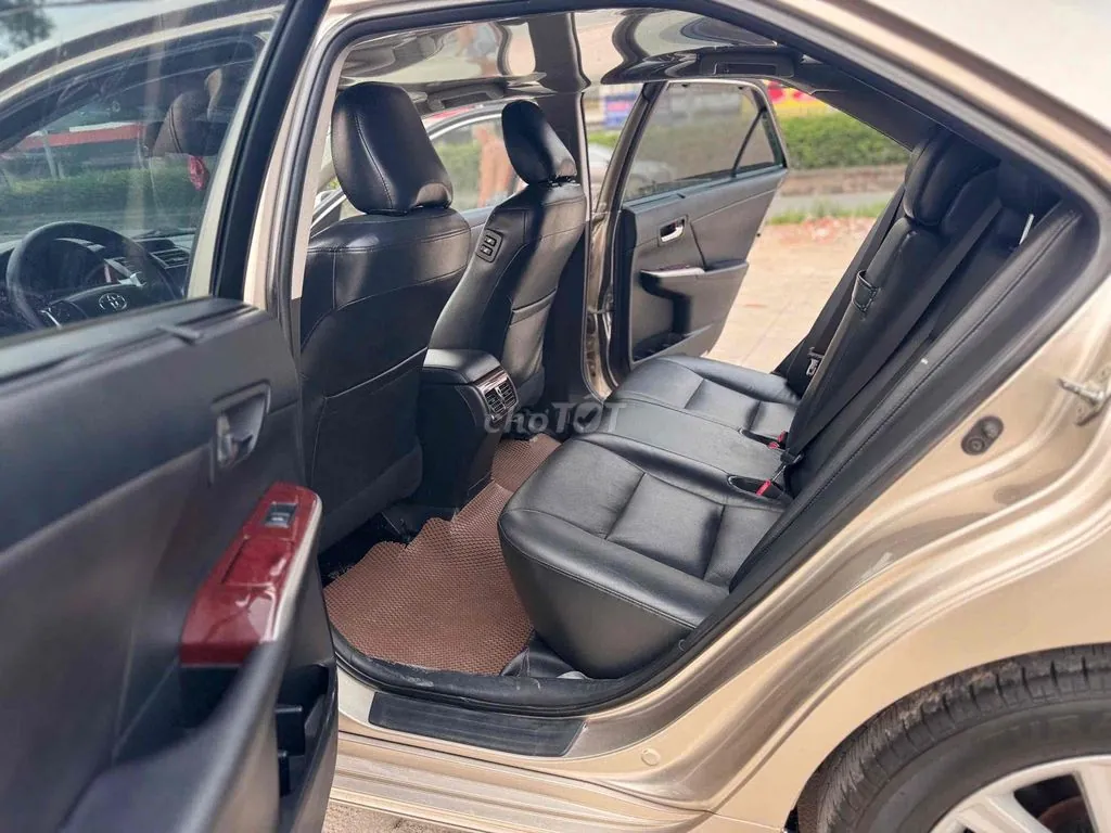 Toyota Camry 2012 photo 2