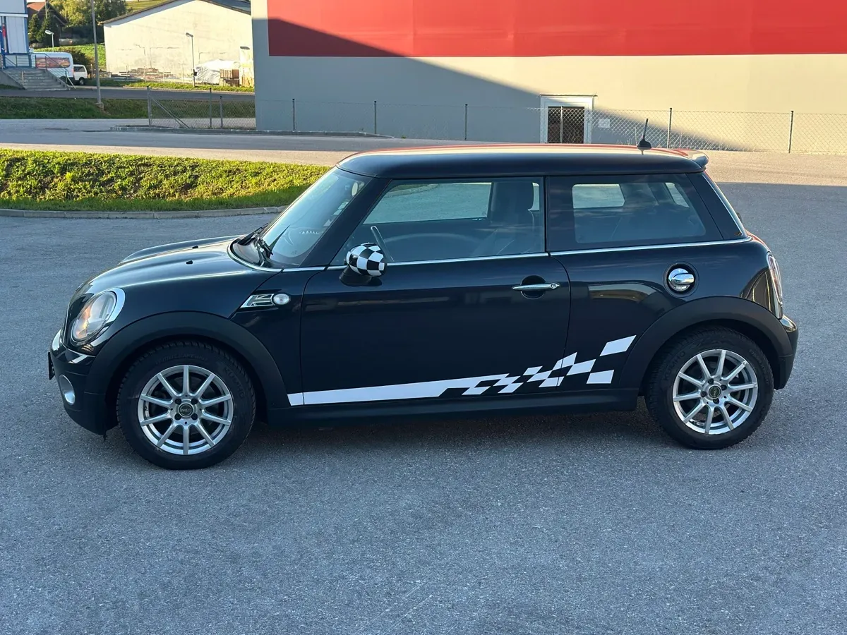 Mini Cooper 2008 photo 2