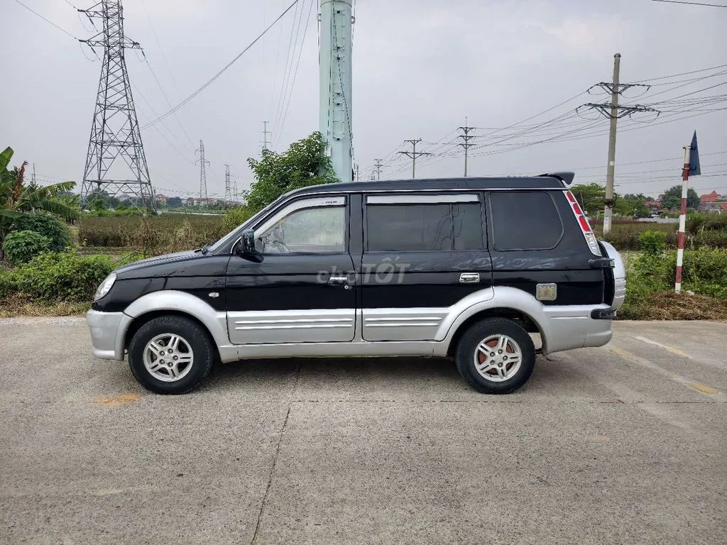 Mitsubishi Jolie 2005 photo 4