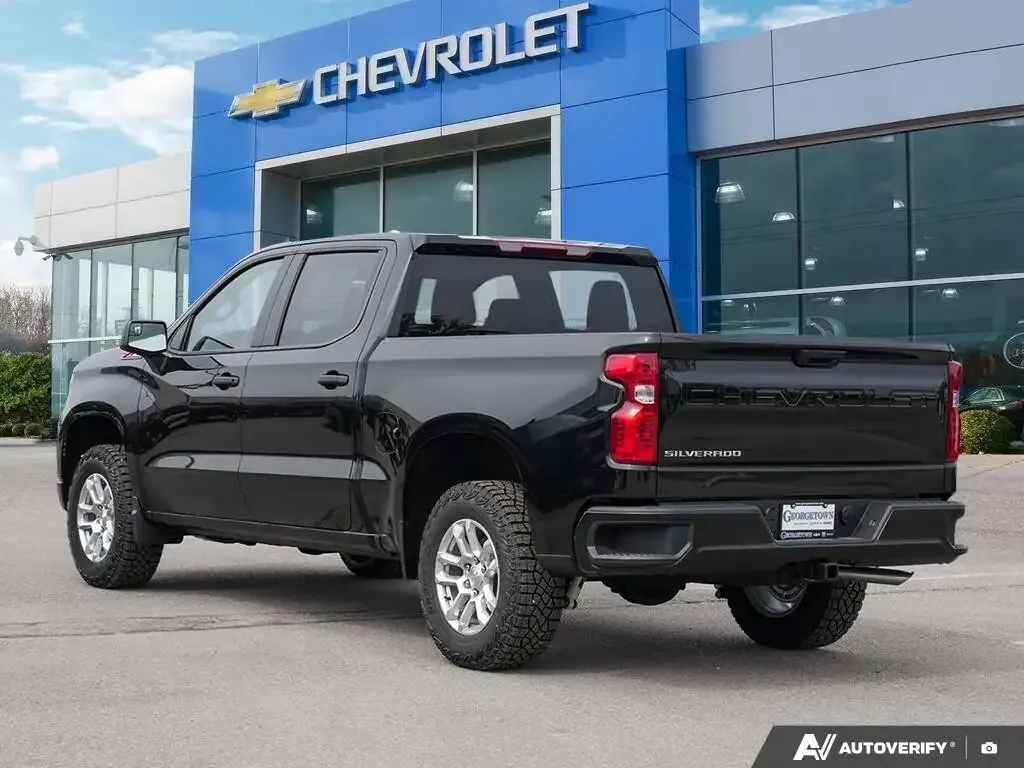 Chevrolet Silverado 1500 2026 photo 3