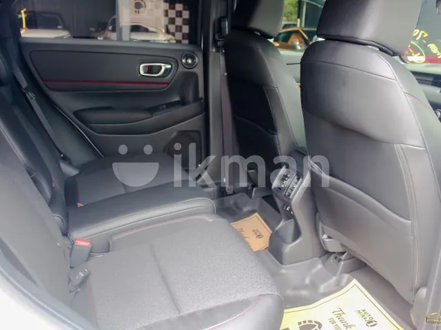 Honda Vezel 2025 photo 4