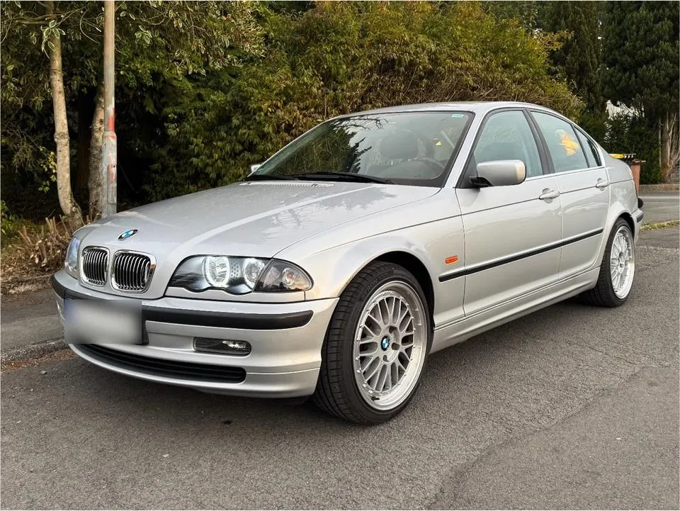 BMW E46 320I