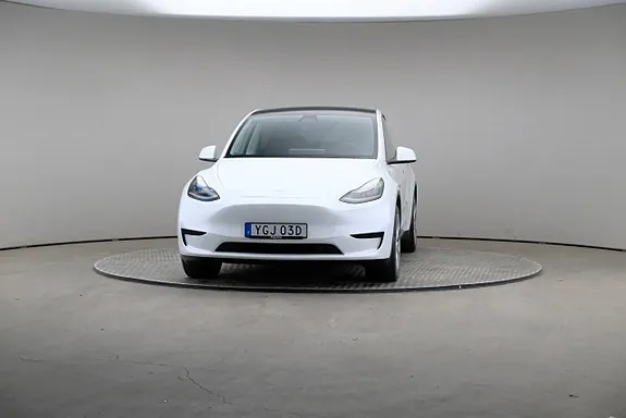 Tesla Model Y 2023 photo 3