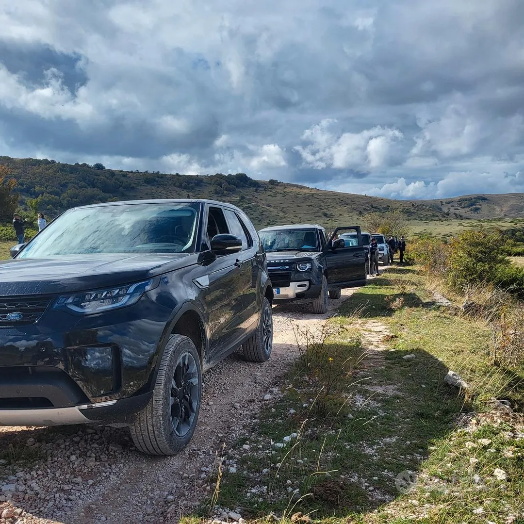 Land Rover Discovery 5 2019 photo 5
