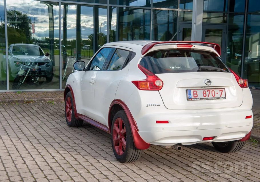 Nissan Juke 2013 photo 4