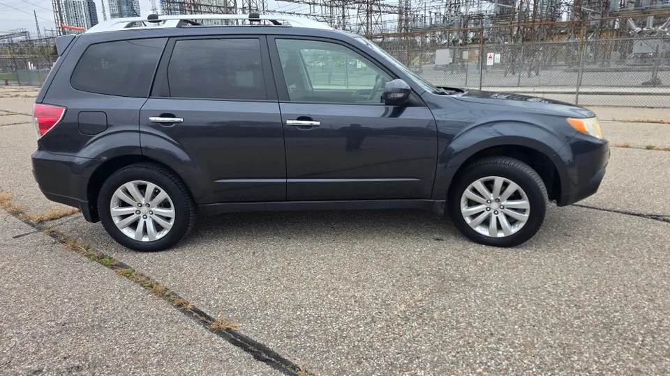 Subaru Forester 2012 photo 5