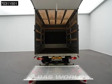 Iveco Daily 2024 photo 3