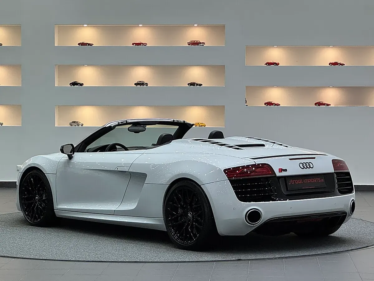 Audi R8 Spyder 2014 photo 3