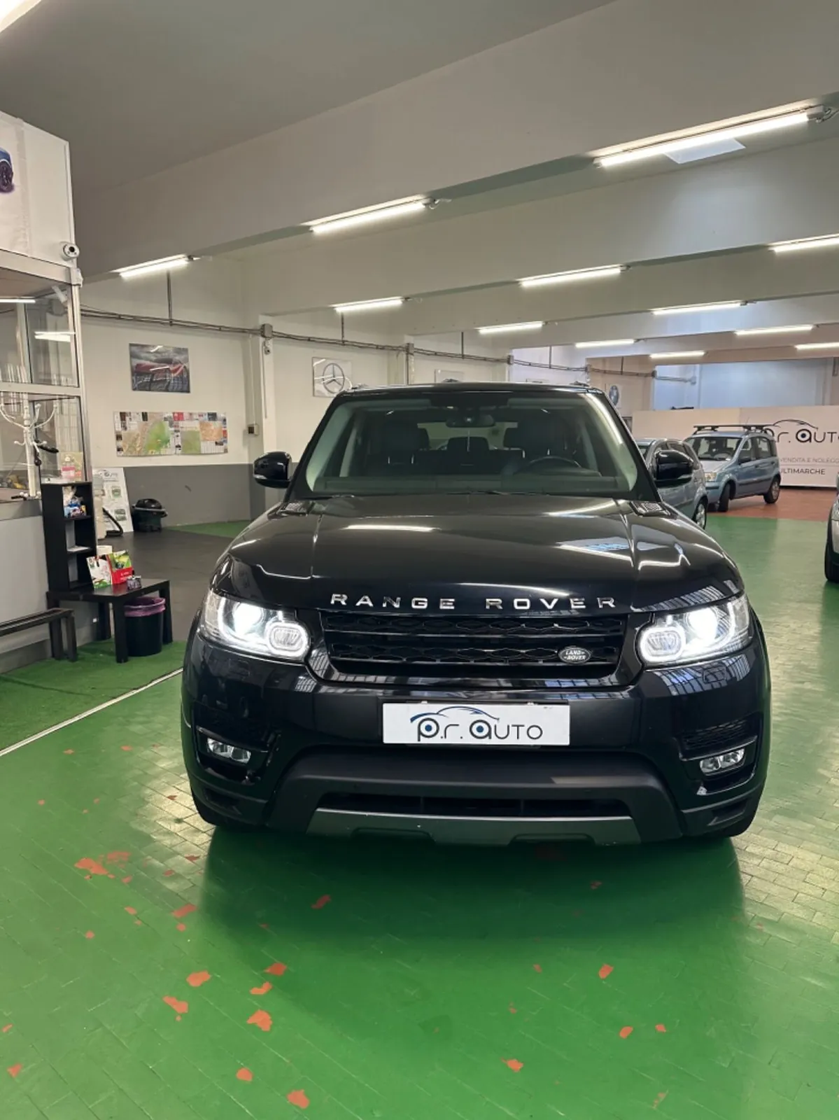 Land Rover Range Rover Sport 2016 photo 2