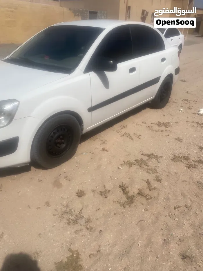 Kia Rio 2007 photo 2