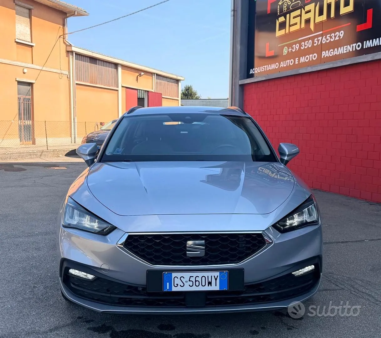 Seat Leon 2024 photo 2