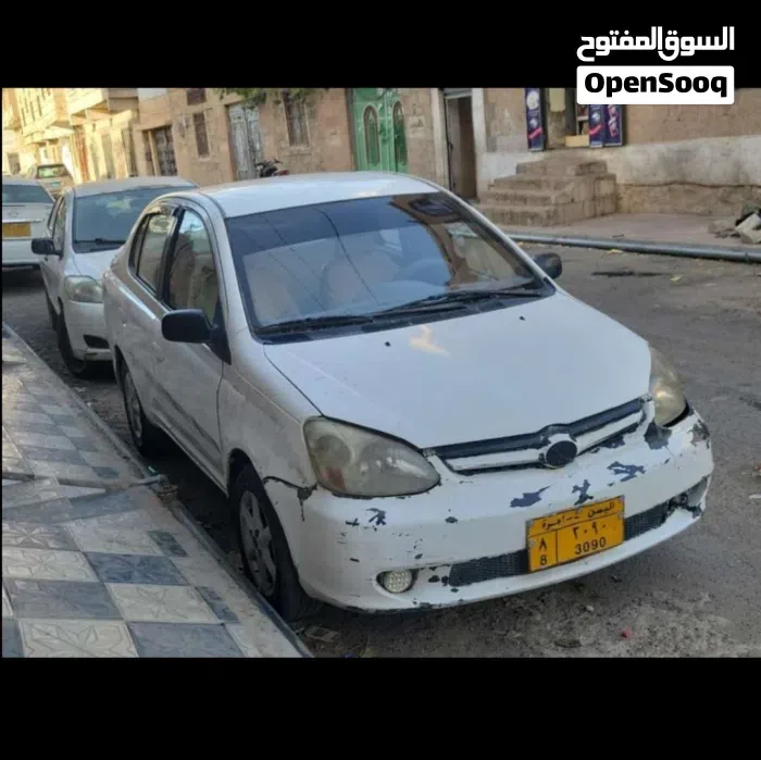 Toyota Yaris 2003 photo 3