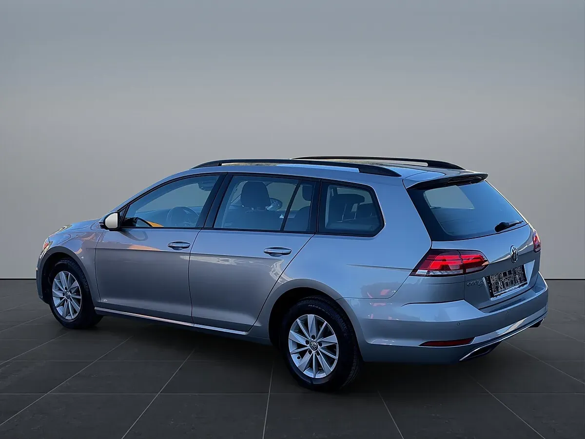 Volkswagen Golf 2019 photo 3