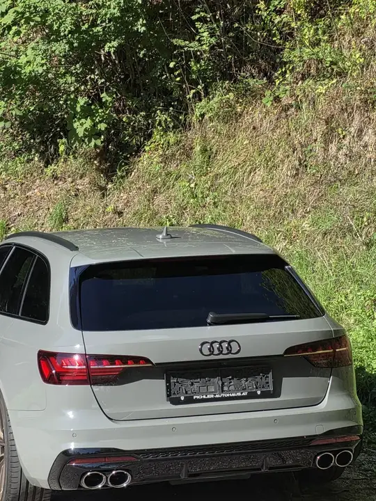 Audi A4 Avant 2020 photo 2