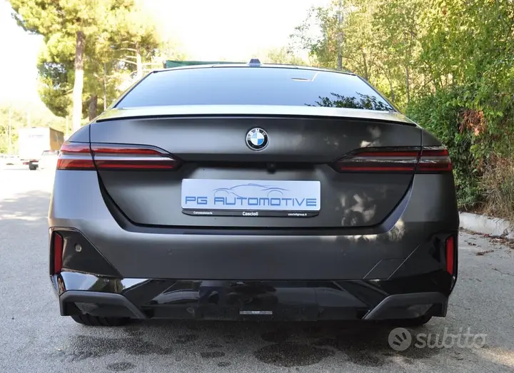 BMW 520D 2023 photo 5