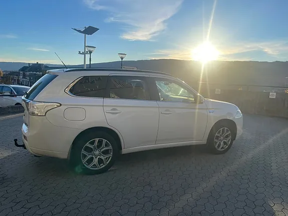 Mitsubishi Outlander 2015 photo 5