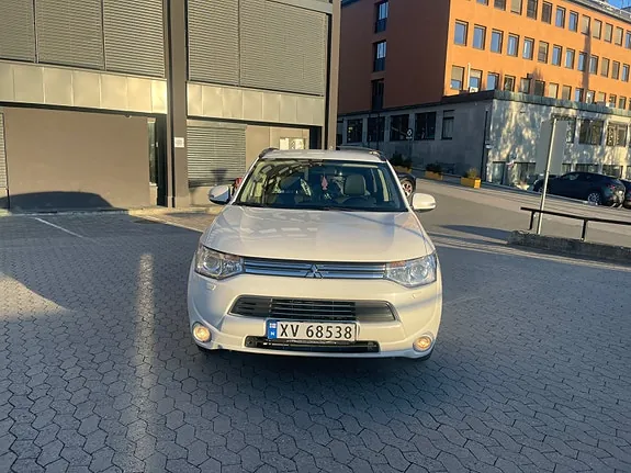 Mitsubishi Outlander 2015 photo 3
