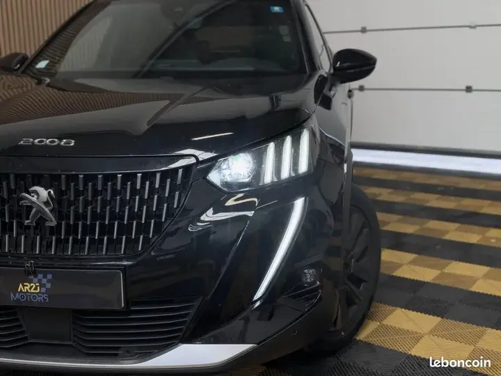 Peugeot 2008 2022 photo 3