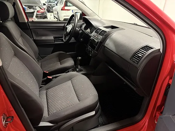 Volkswagen Polo 2004 photo 5