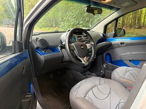 Chevrolet Spark 2011 photo 5