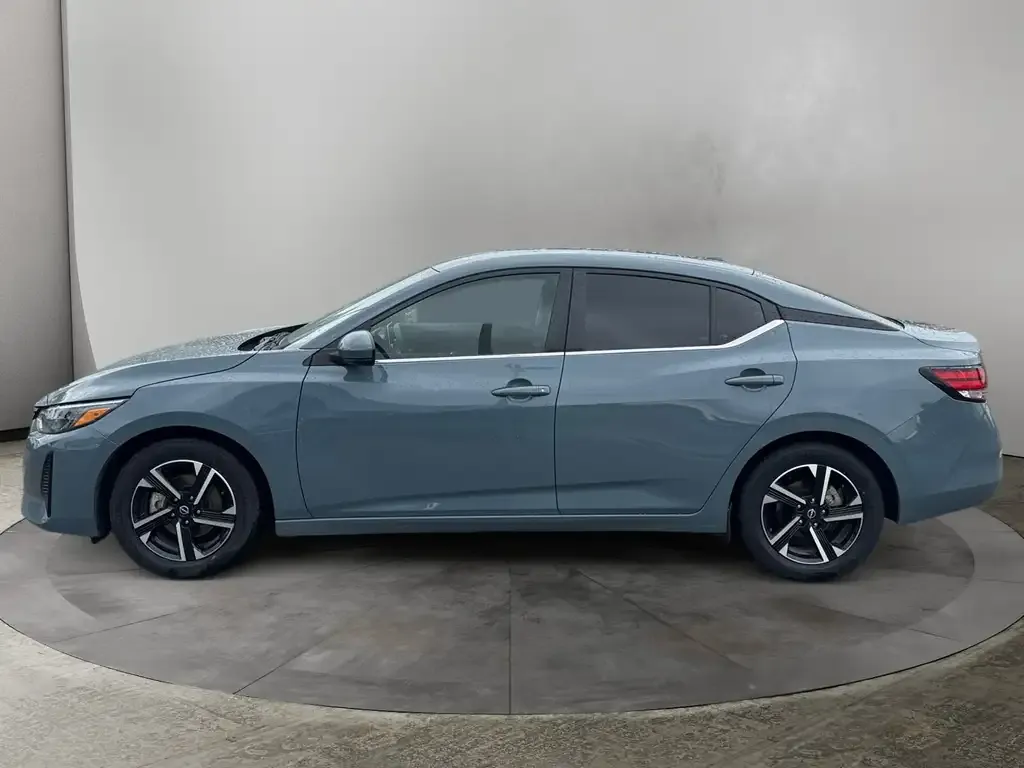 Nissan Sentra 2024 photo 2