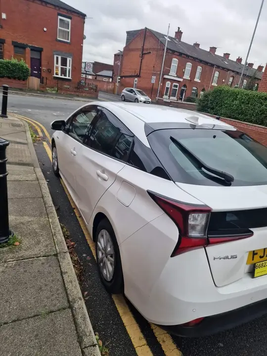 Toyota Prius 2025 photo 5