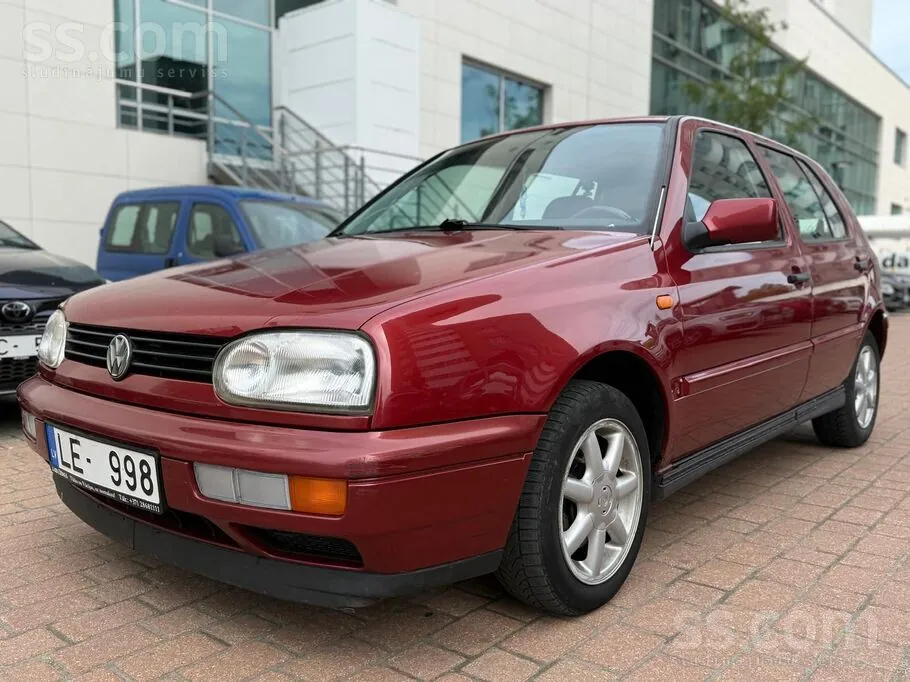 Volkswagen Golf 1997 photo 2