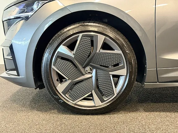 Skoda Enyaq 2024 photo 2