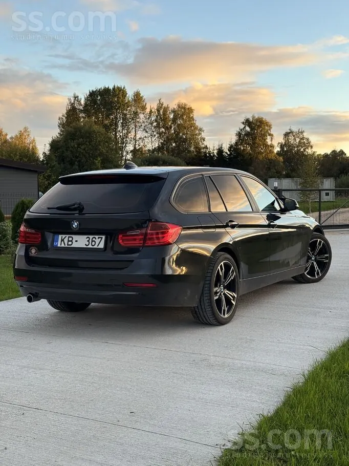 BMW 318D 2013 photo 3