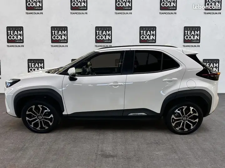 Toyota Yaris Cross 2022 photo 2