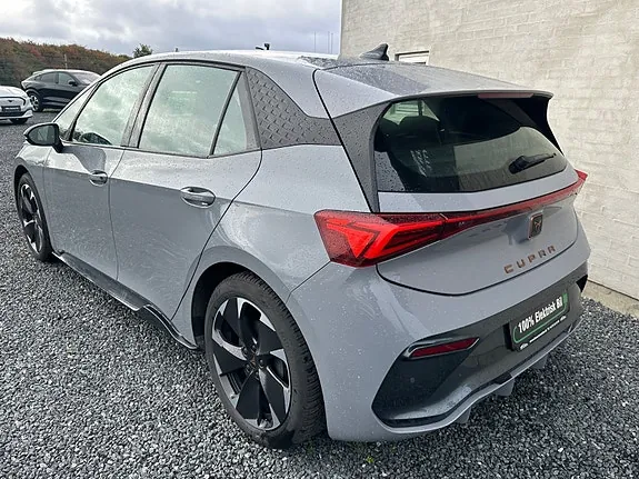 Cupra Born 2024 photo 4
